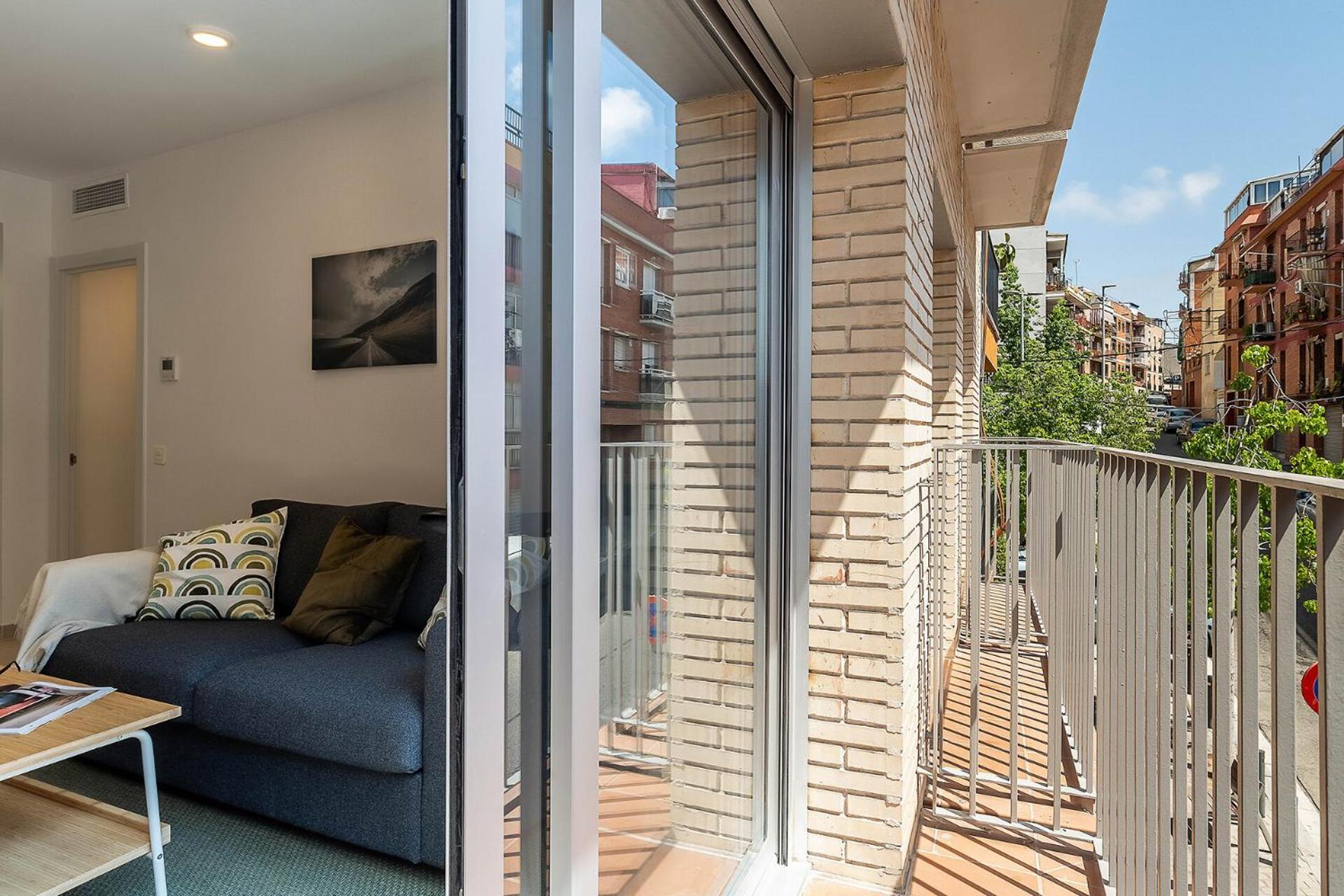 4237 - Ab Santa Coloma Iii Apartamento Barcelona