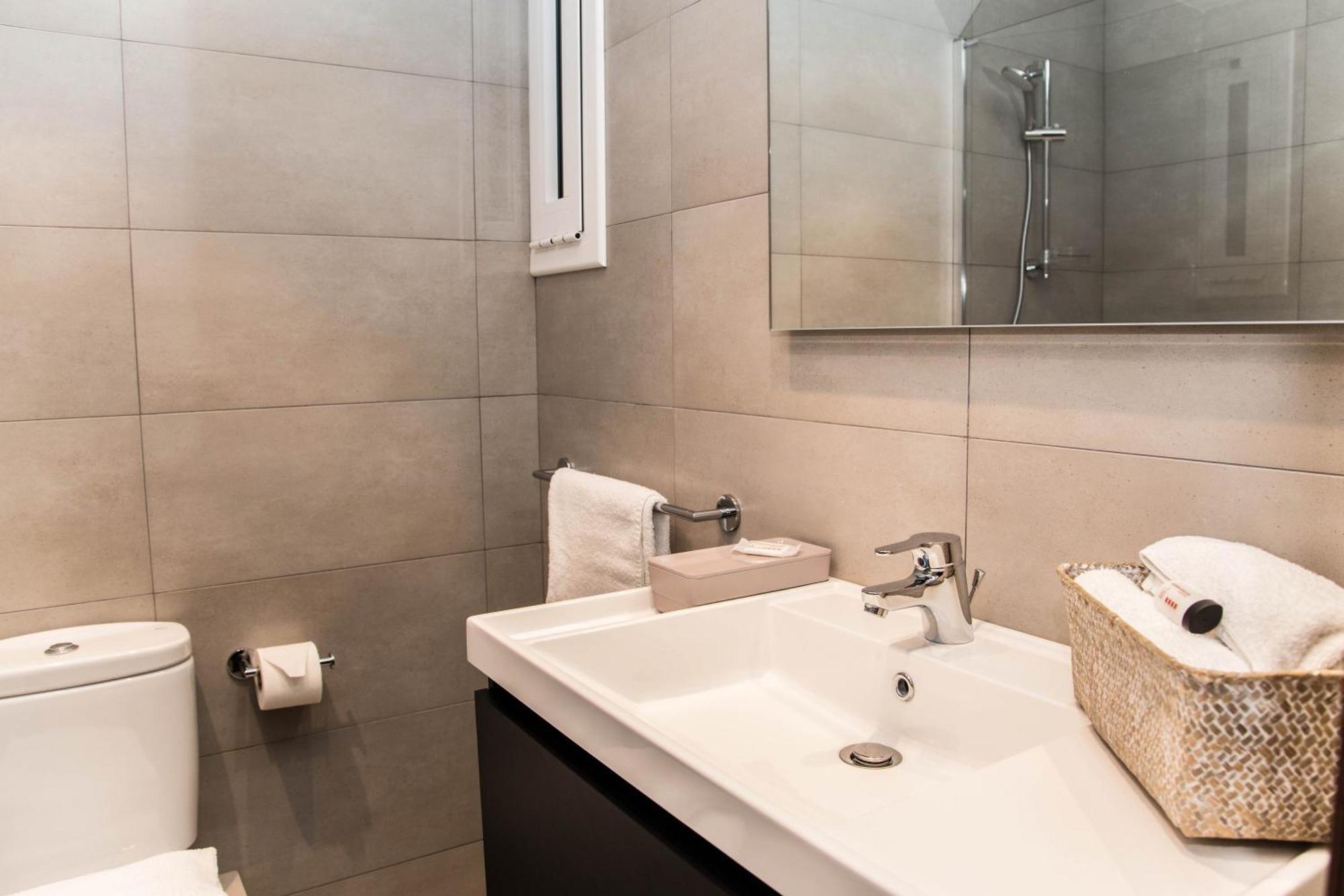 Apartment Alcam Camp Nou Stadium Big *