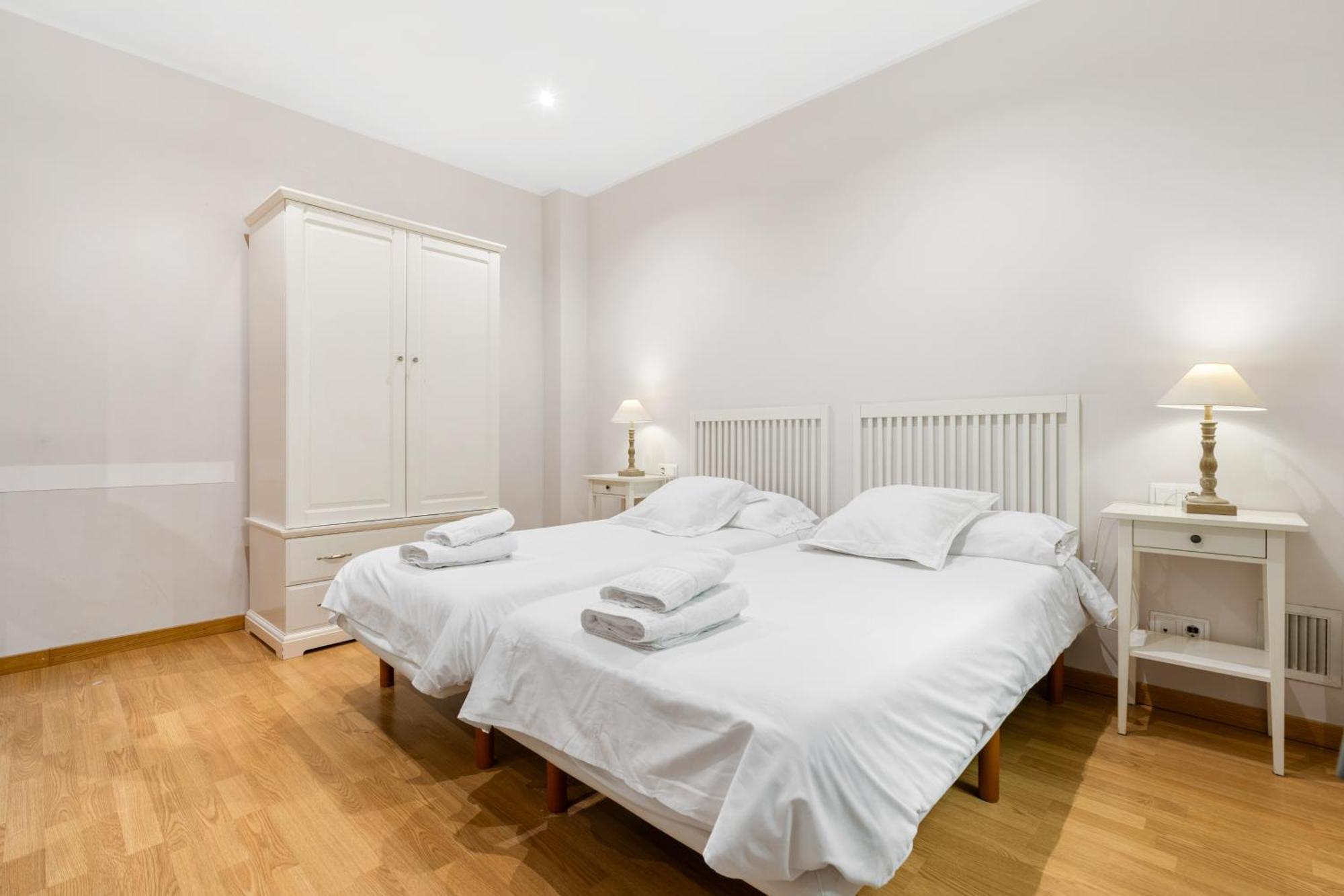 Flateli Pelayo H3 Apartamento *