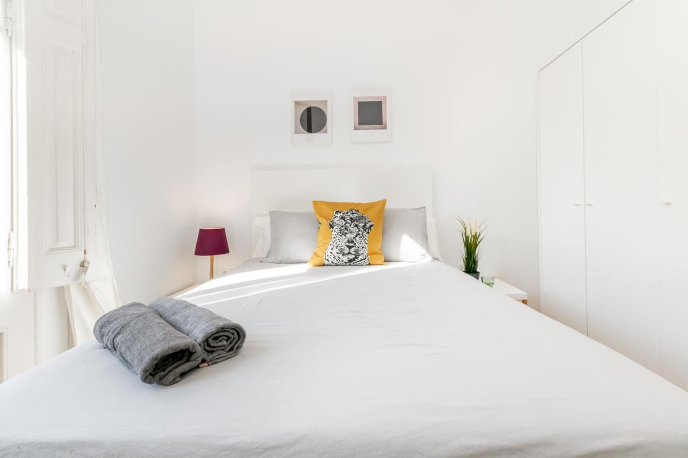 Private In Historic Center Hostel Barcelona