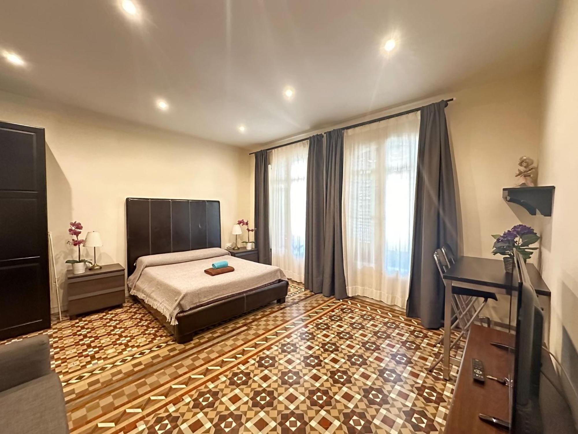 On Balmes Bed & Breakfast *