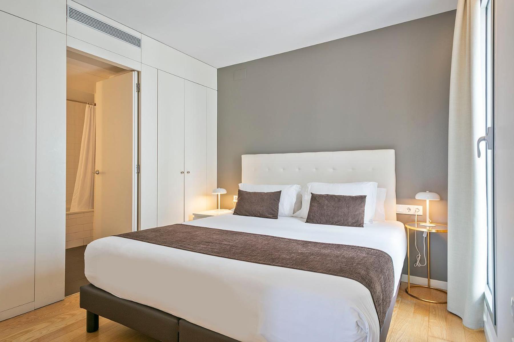 Lugaris Apartment *