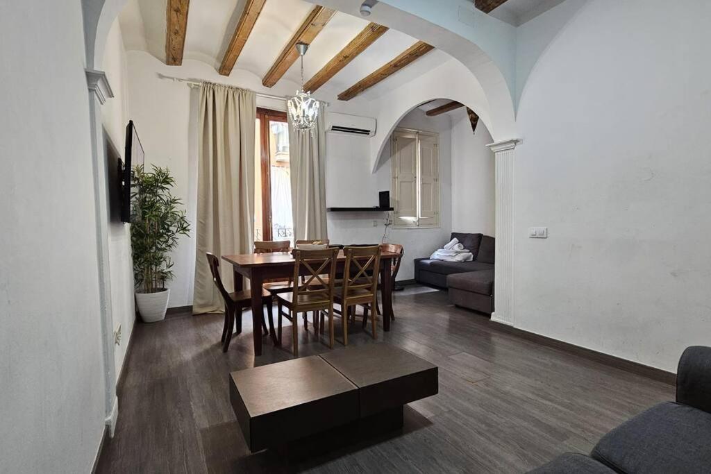 Apartment Romantic 19th Century