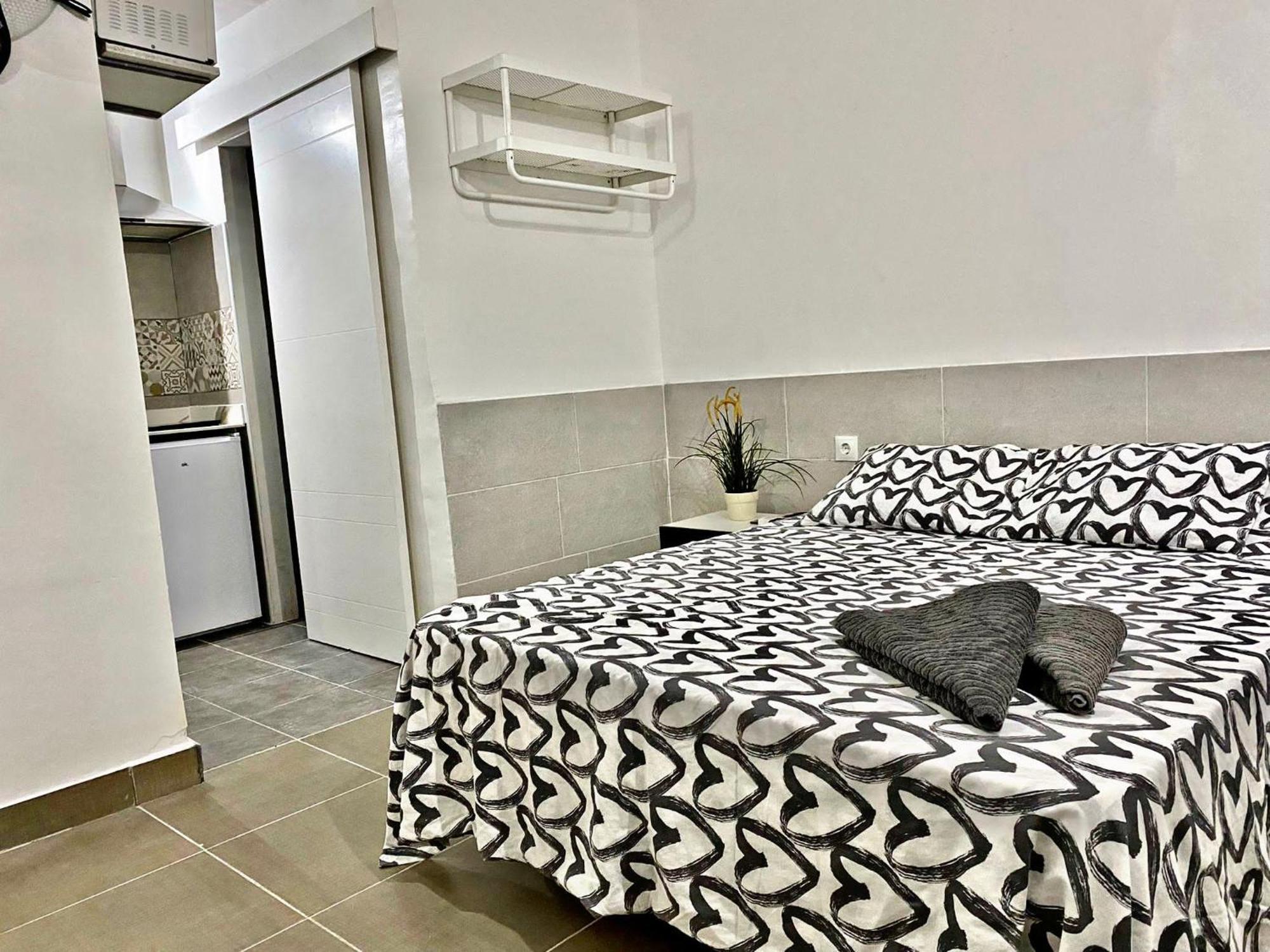 Appartement Nice In By Perita Next Metro St T1