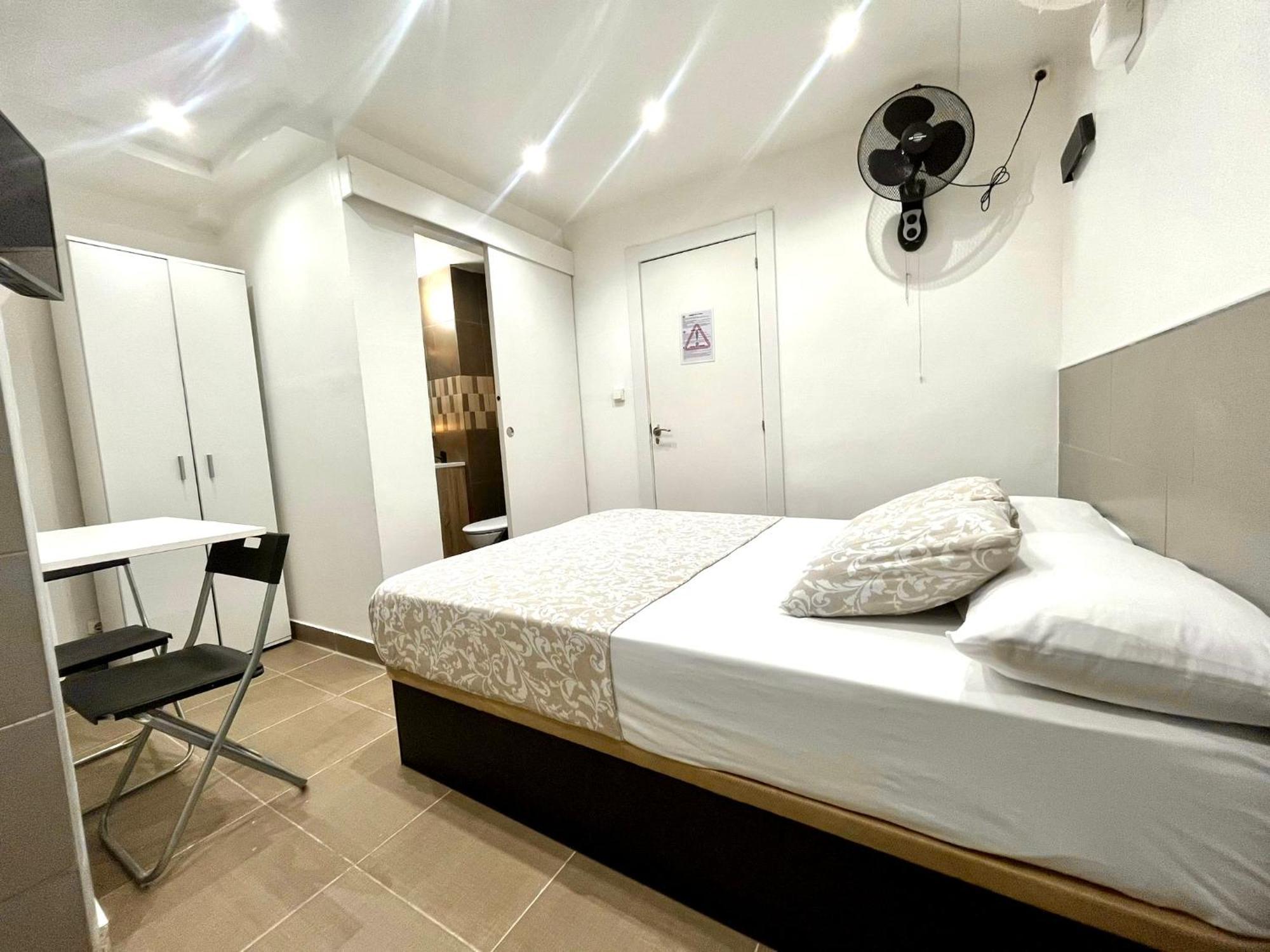 Appartement Nice In By Perita Next Metro St T1 Barcelone