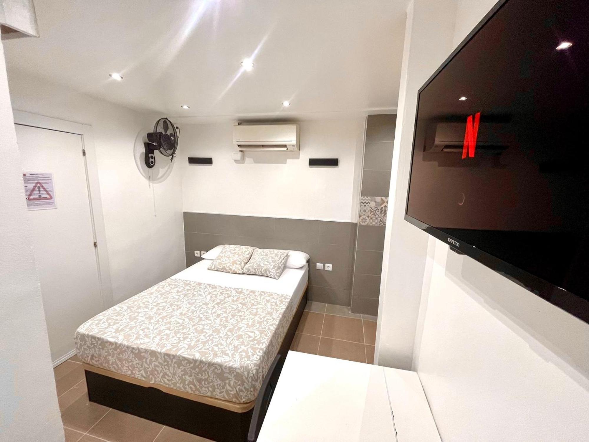 Appartement Nice In By Perita Next Metro St T1