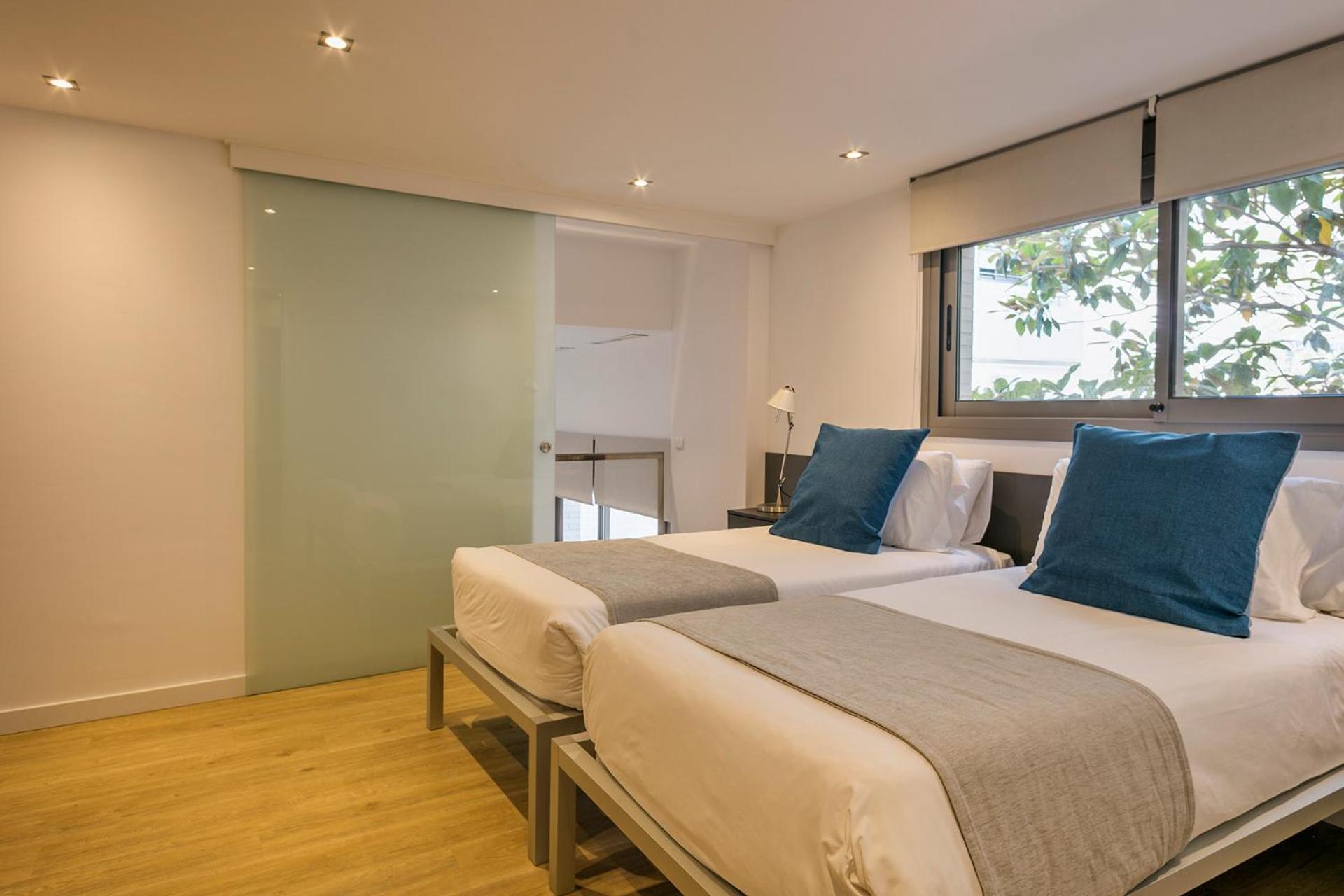 Lugaris Rambla Apartamento *