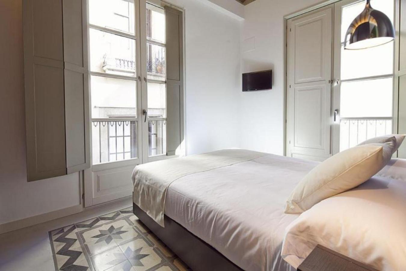Ola Living Portaferrissa Barcelona