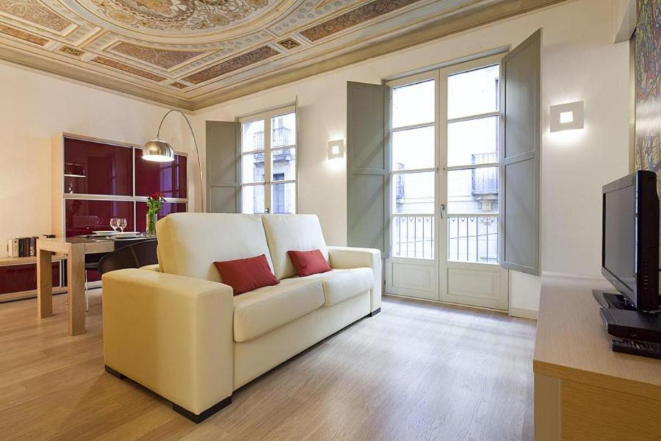 Apartamento Ola Living Portaferrissa Barcelona