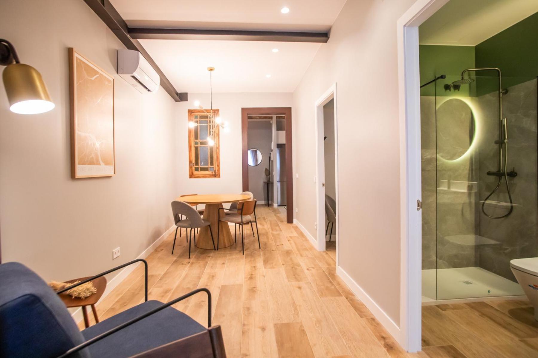 23mal1075- Beautiful 2br Near Sagrada Fa * Barcelone