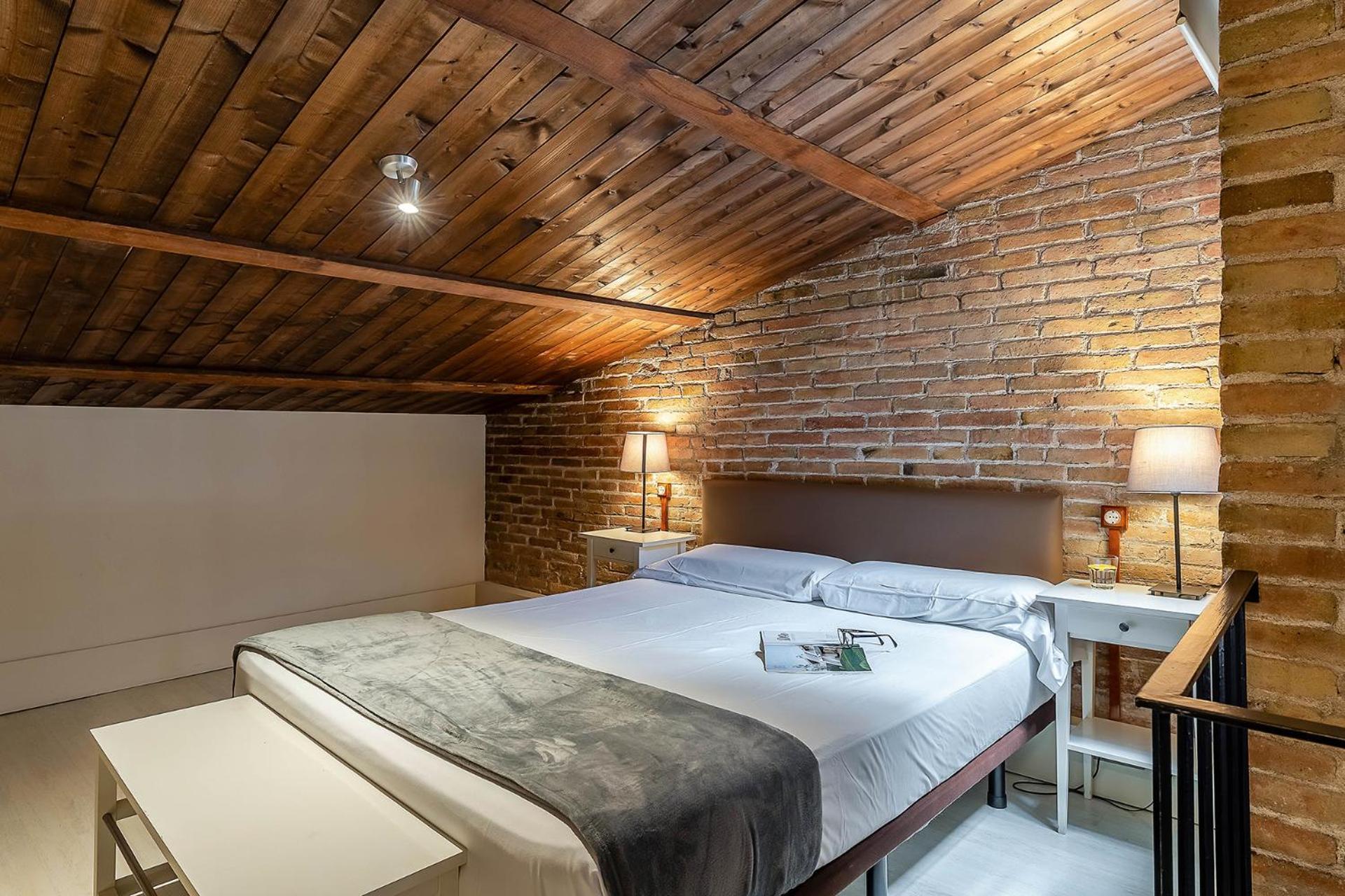 Ab Poble Nou Venero Barcelona