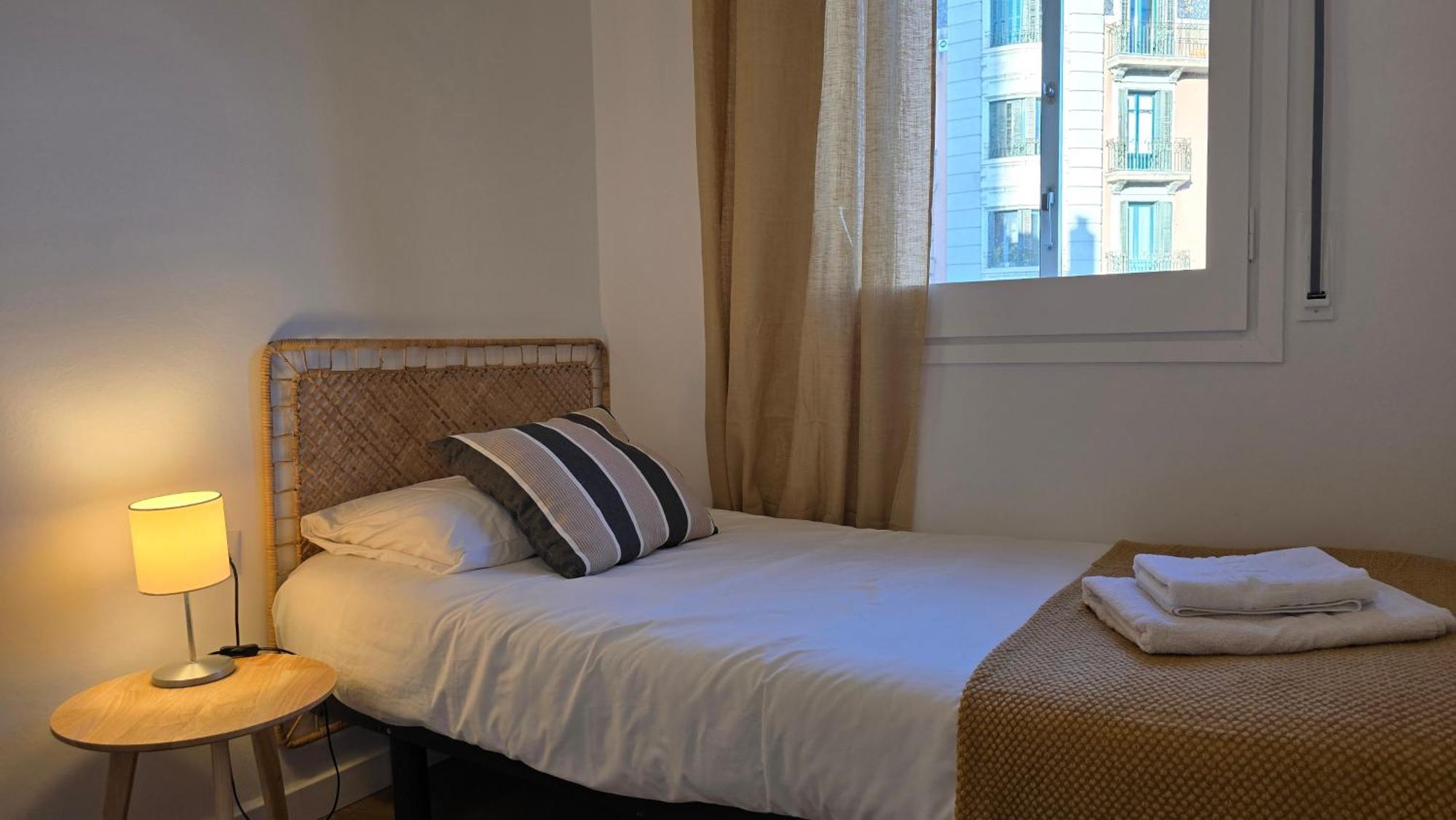 Opening Doors Monumental Apartment Barcelona