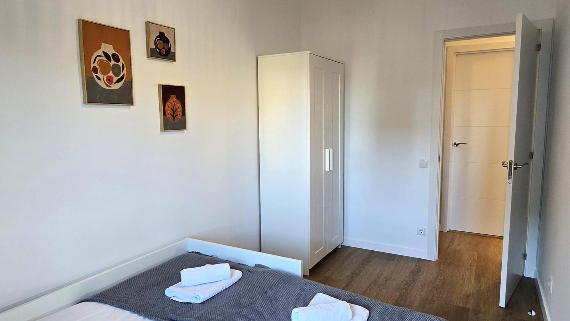 Opening Doors Monumental Apartment *