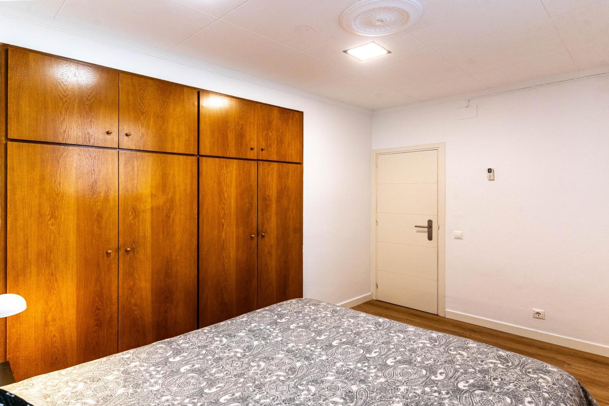 Magnifico Camp Nou Apartment Barcelona