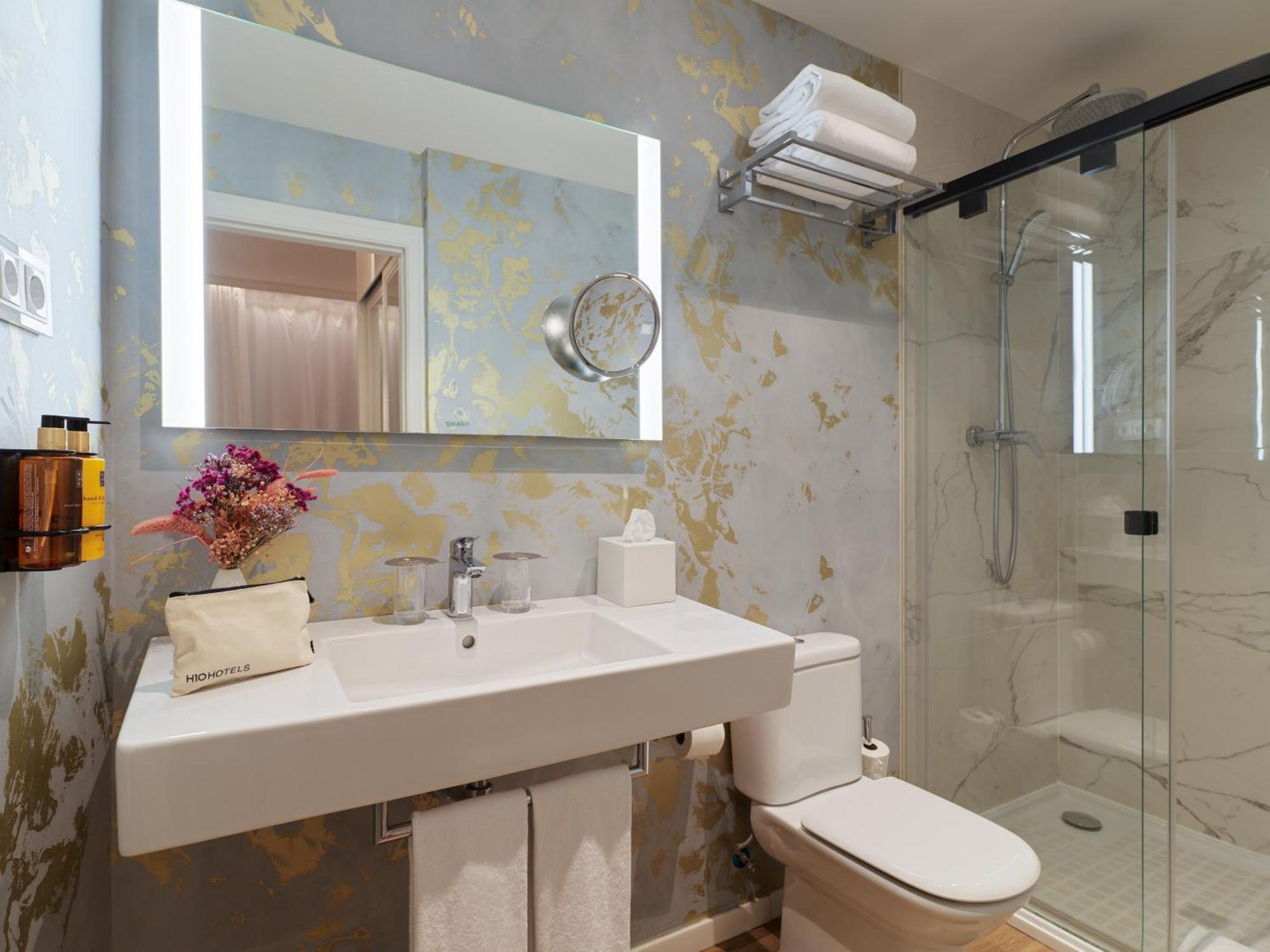 Boutique H10 Montcada Hotel 4*