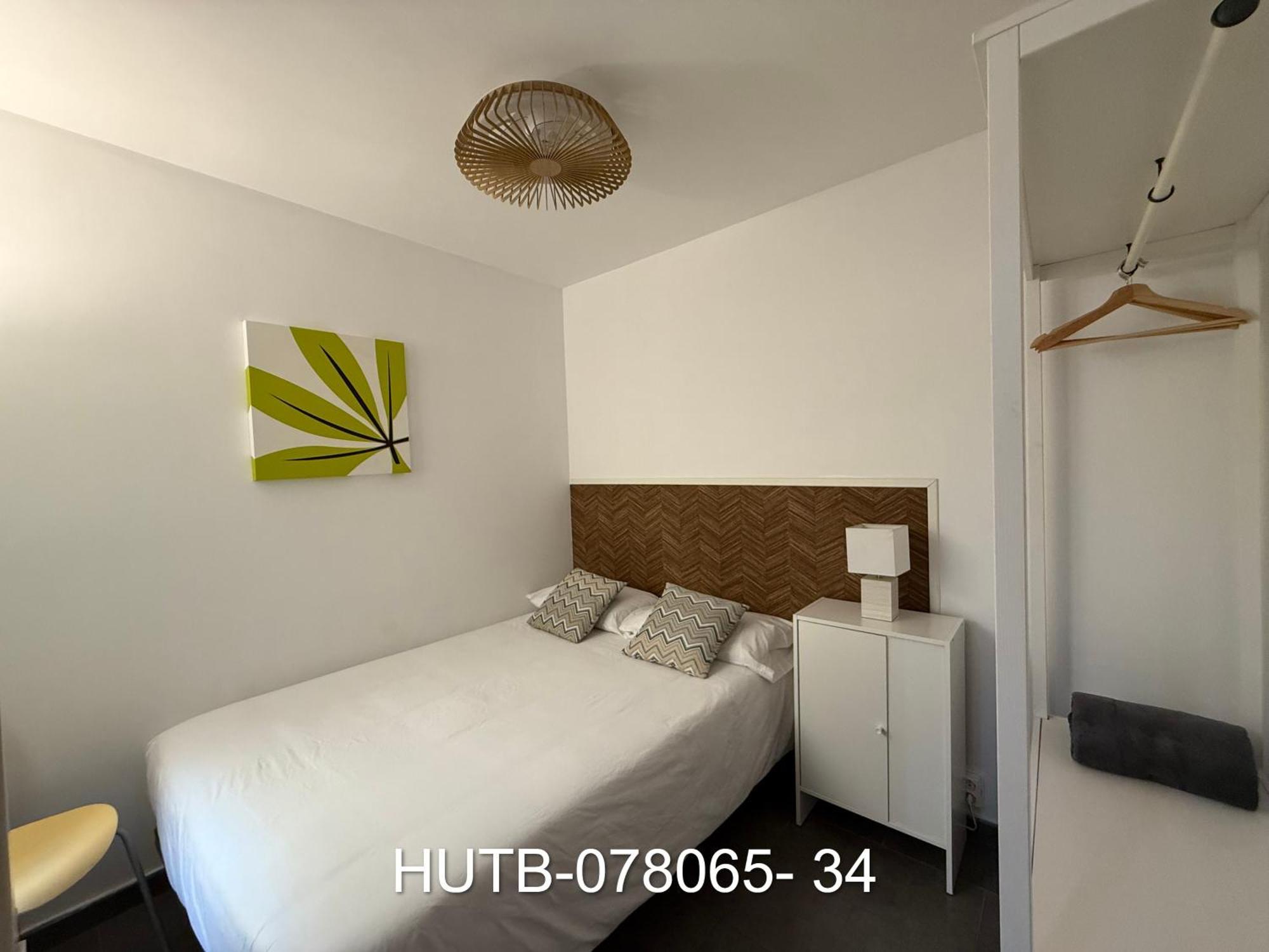 Apartment Palau De La Musica 5 *