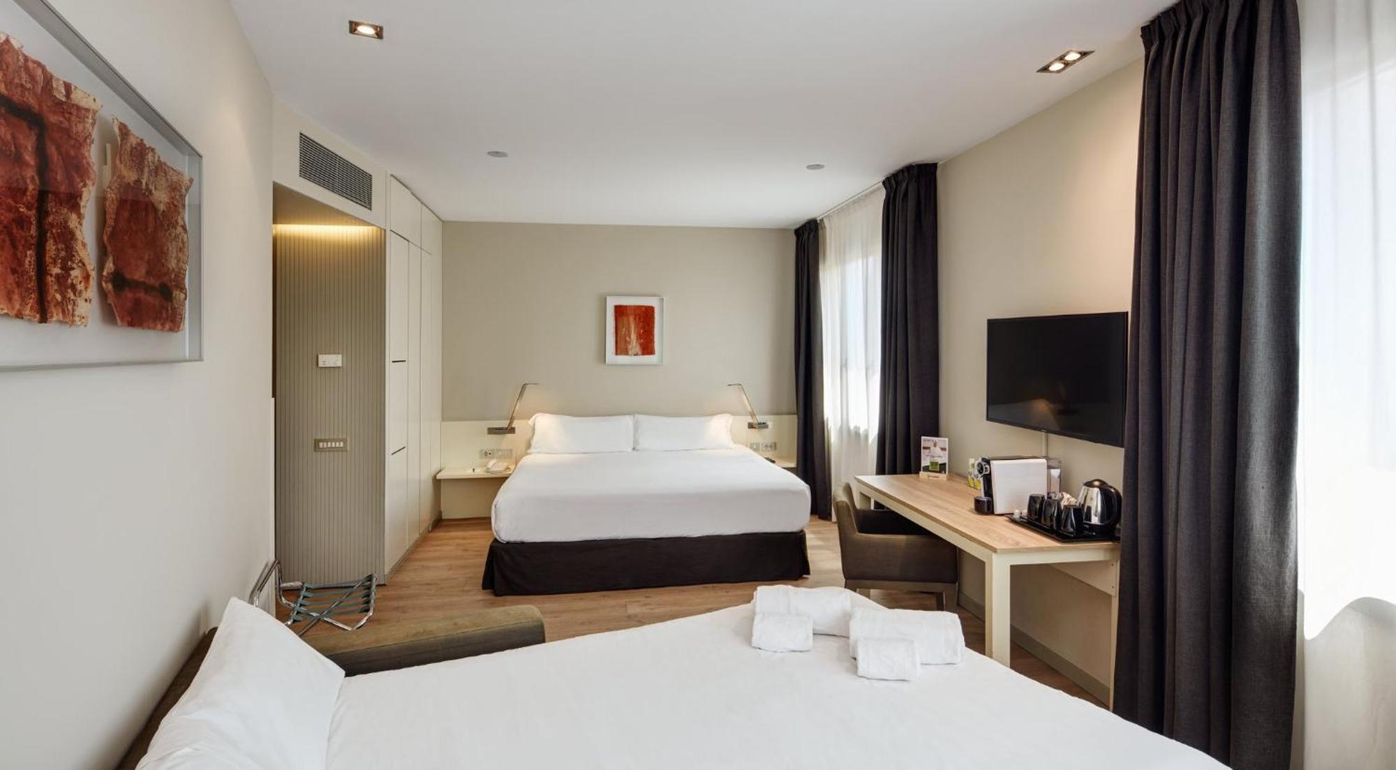 Sercotel Amister Art 4*