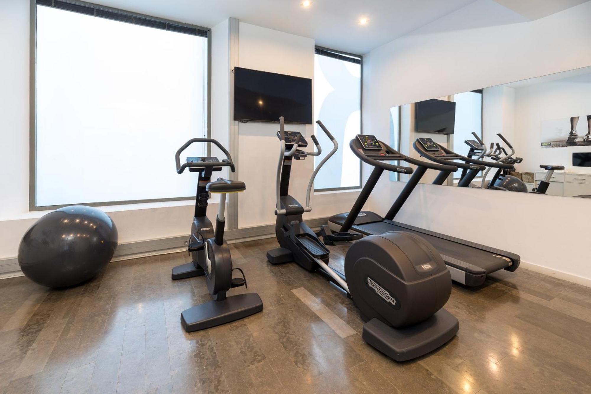 Sercotel Amister Art Hotel