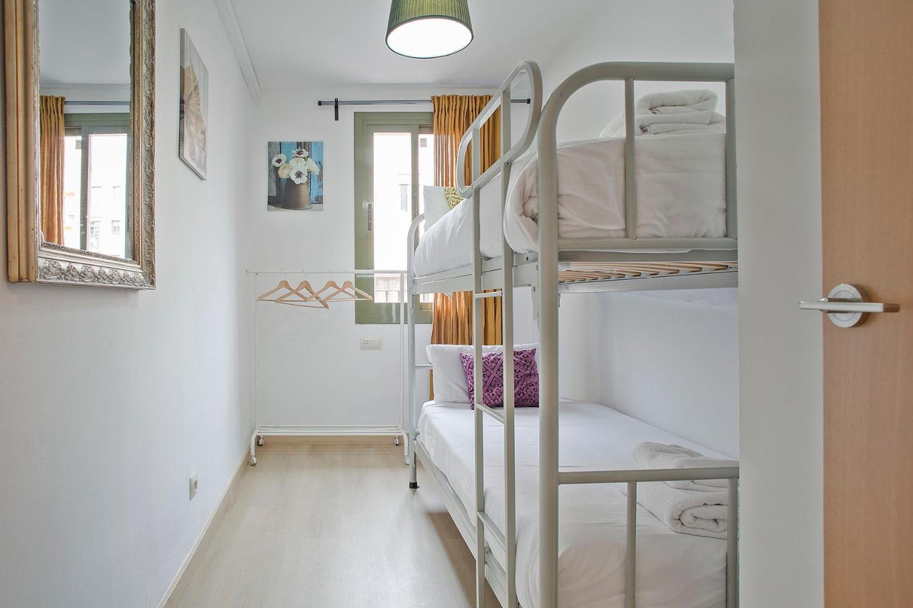 Apartment Beautiful In Ramblas 6pax