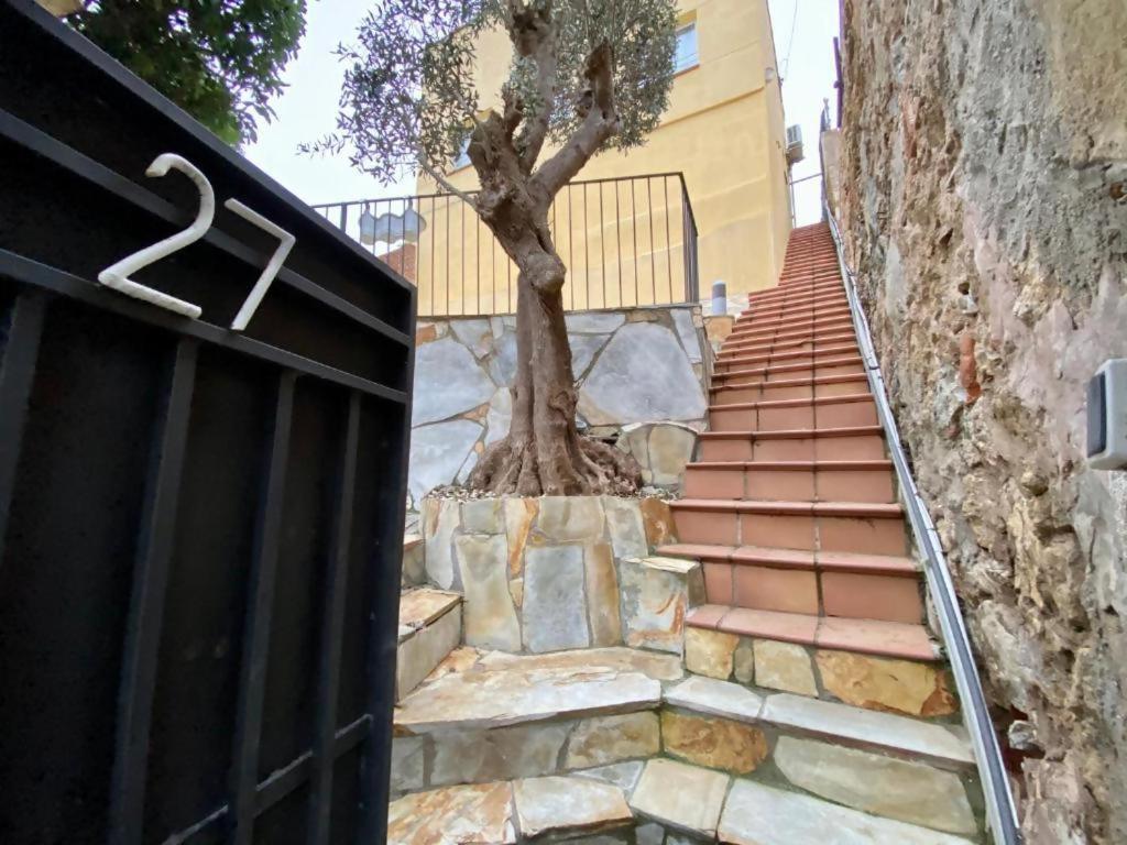 Casa Independientegardenviews2 Bedrooms Holiday home Barcelona