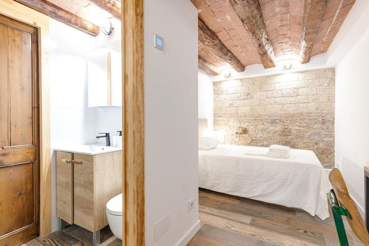 Concordia - Beautiful Flat, Spacious, 4 , 2 Bath * Barcelone