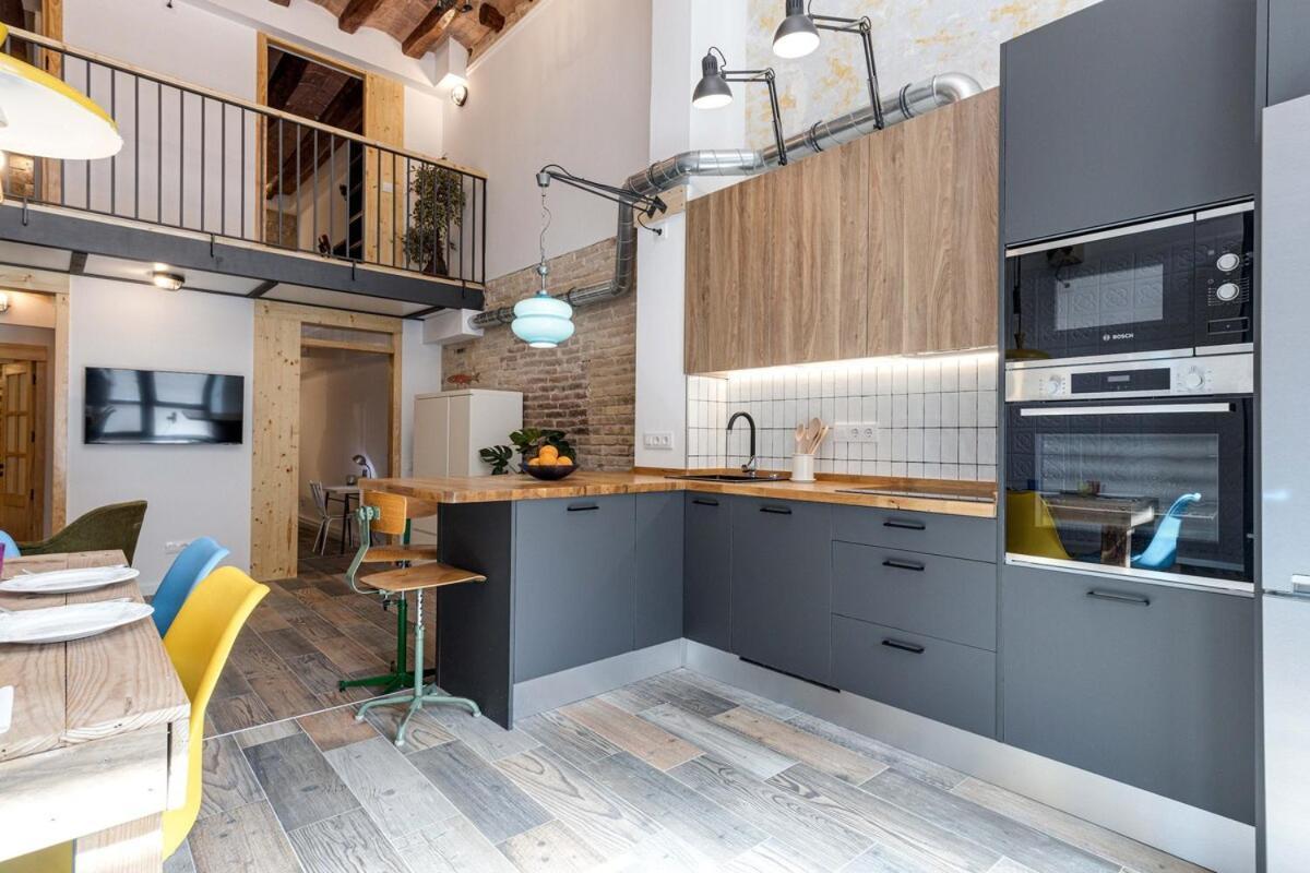 Concordia - Beautiful Flat, Spacious, 4 , 2 Bath Appartement Barcelone