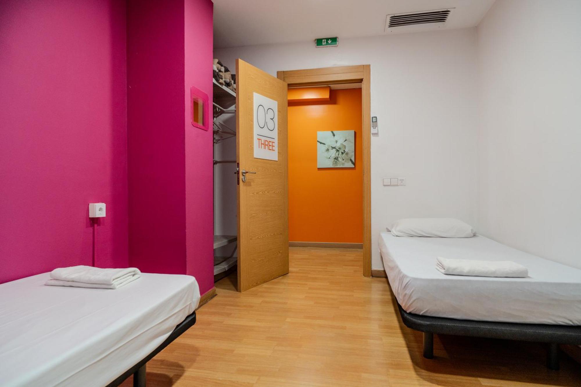 Auberge de jeunesse Holidaysbcn *