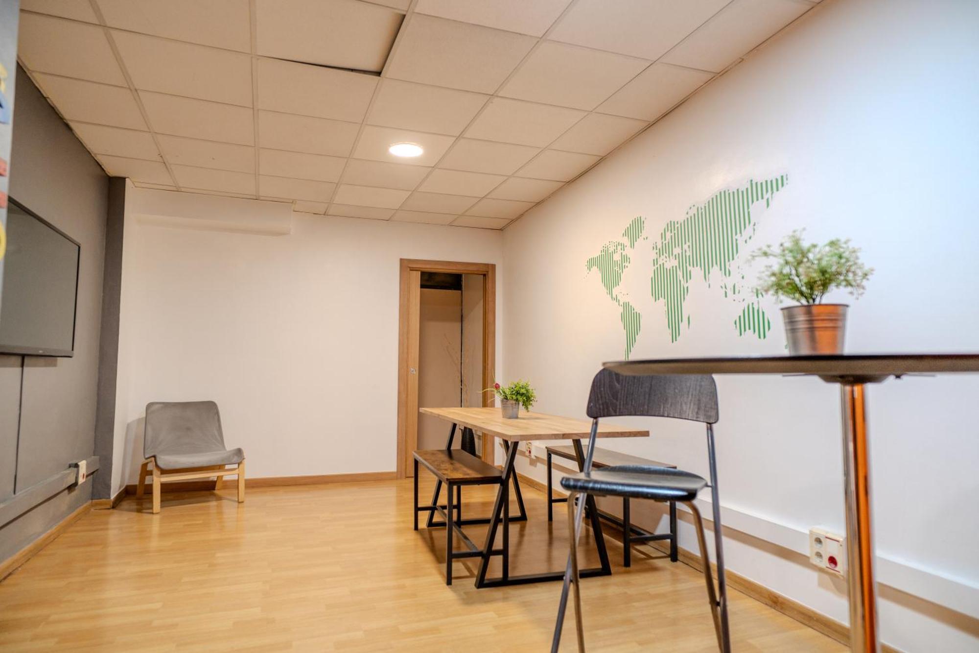 Holidaysbcn Auberge de jeunesse *