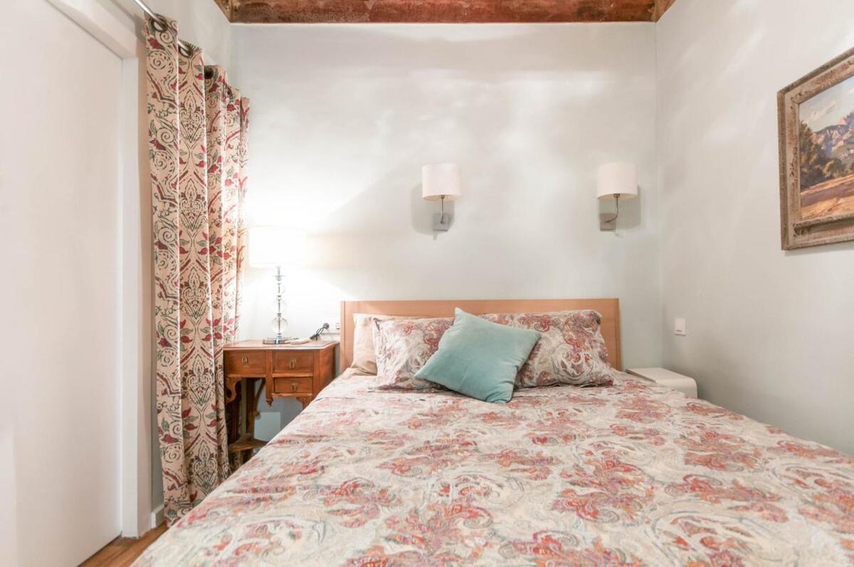 Explore Center From An Elegant Urban Retreat * Barcelone