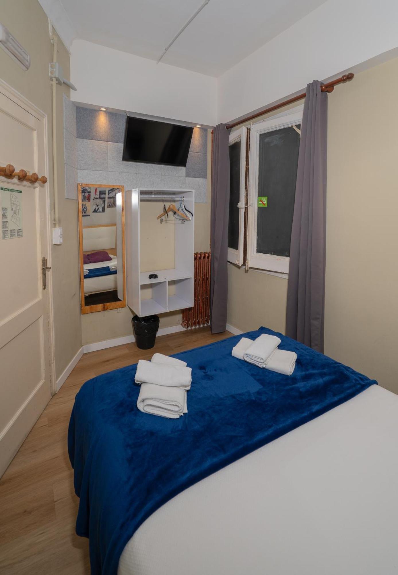 Hostel Wow *