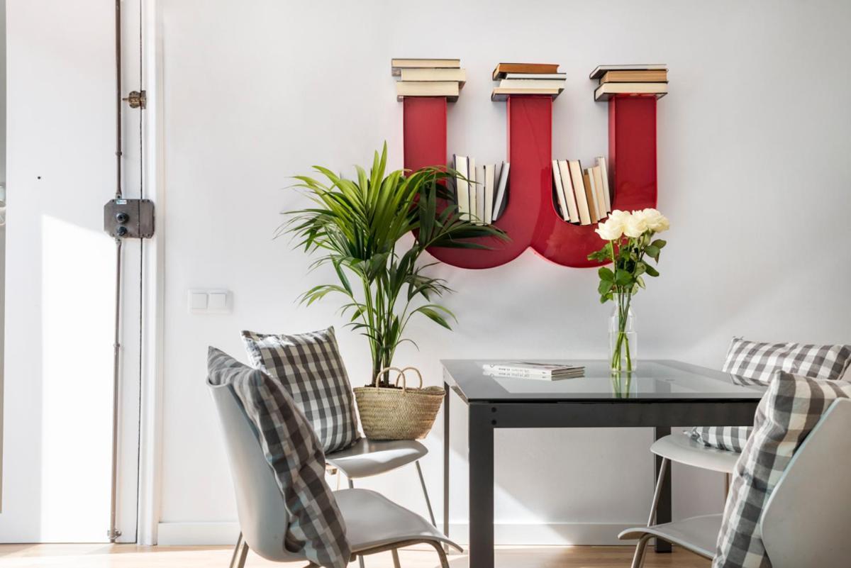 Ainb Sants Apartment *
