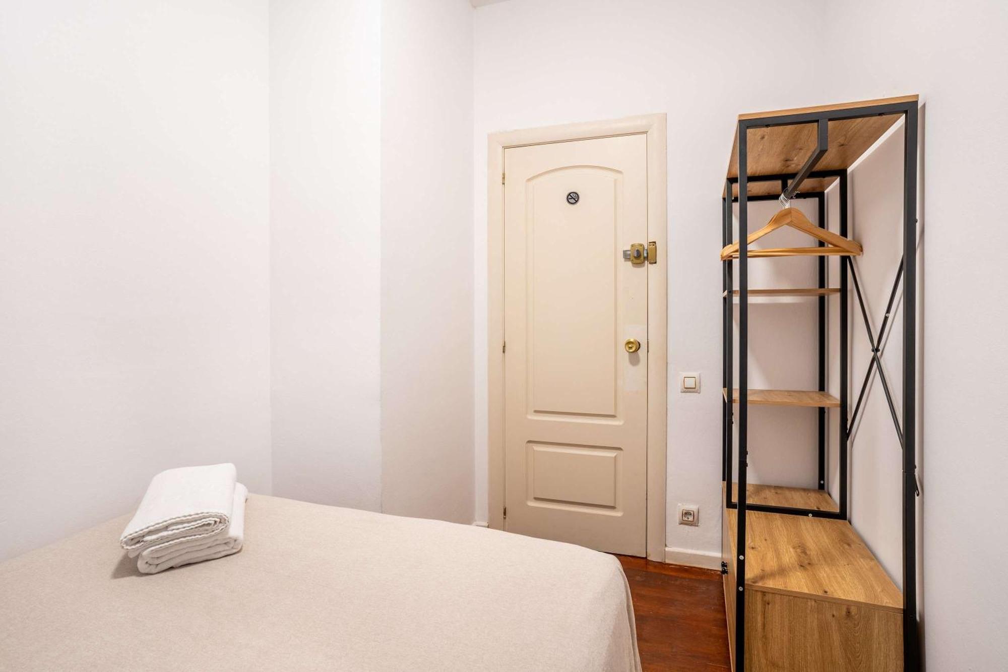 Next To Sagrada Familia 4-bedroom * Barcelone