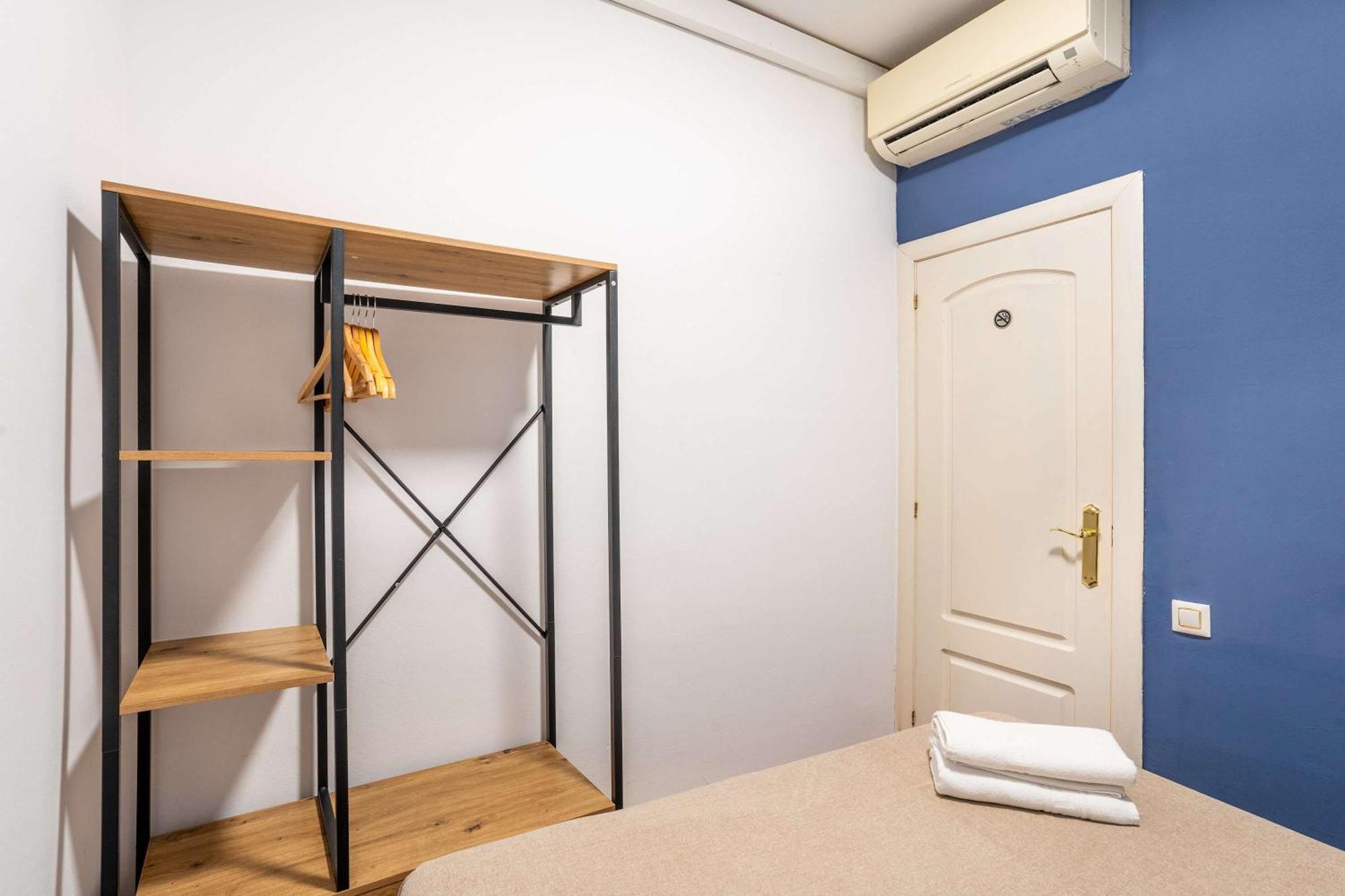 Next To Sagrada Familia 4-bedroom Appartement