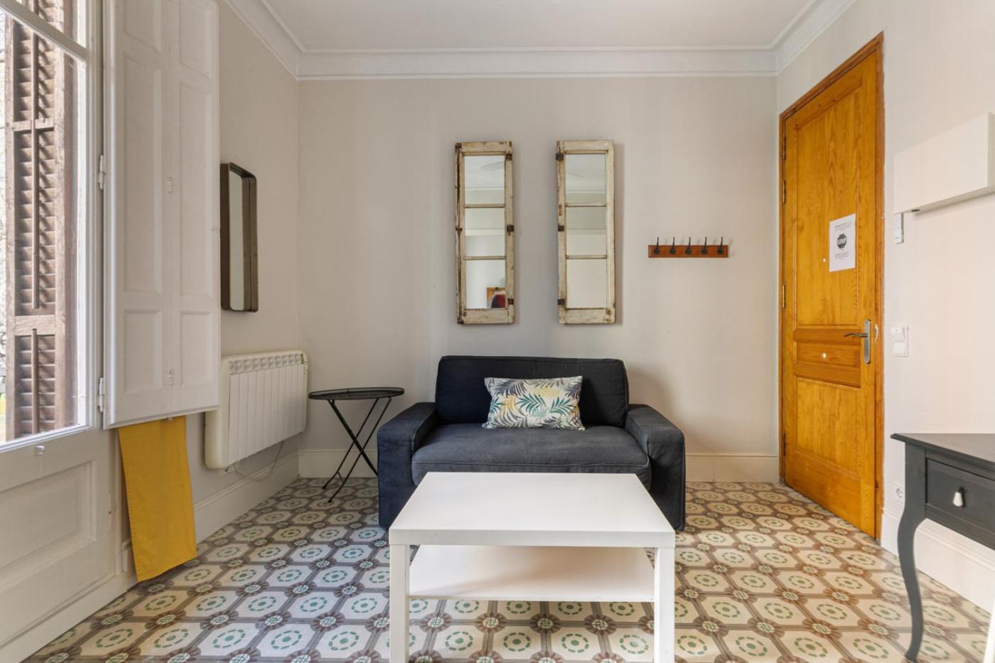 Weflating Sant Antoni Market Apartment Barcelona