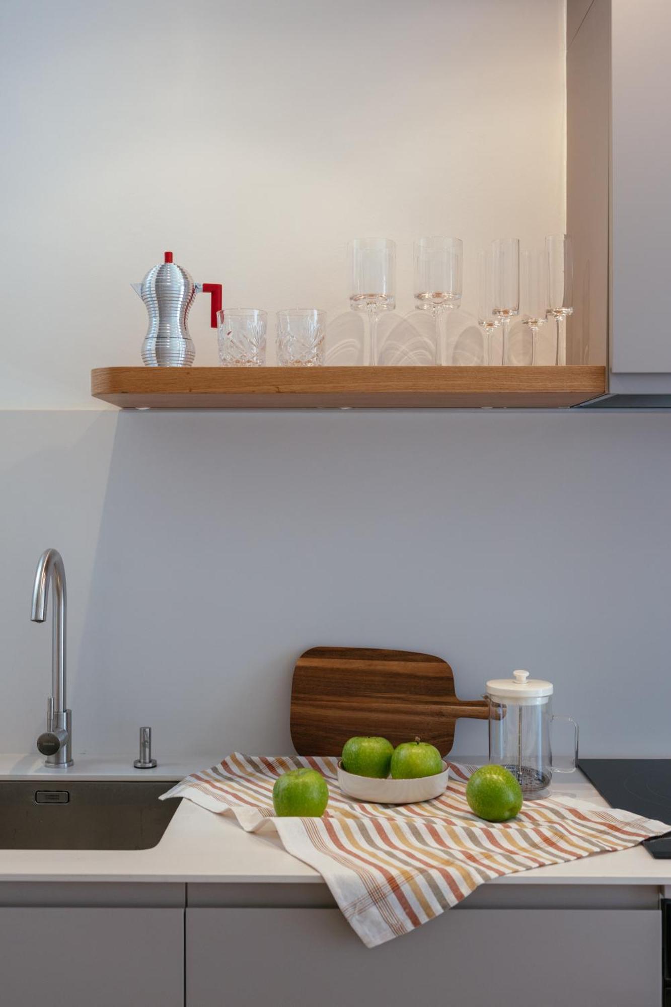 Newly Renovated Stylish Eixample - Great Location Appartement *