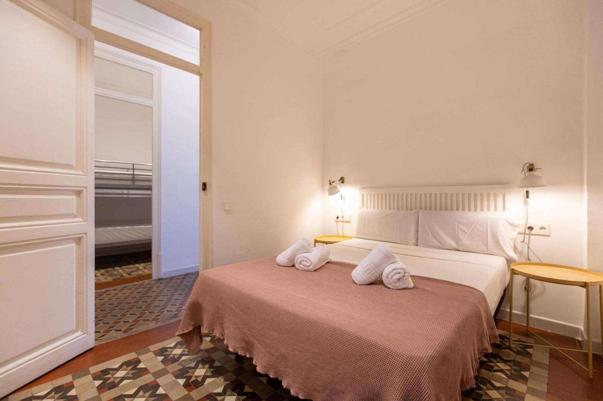 Appartement Eg42b - Modernista En El Centro De *