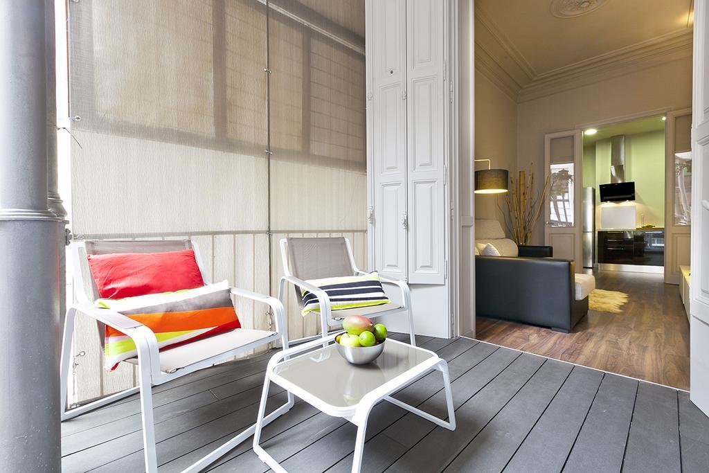 Apartment Eixample Patio Views With Amazing Terrace Barcelona