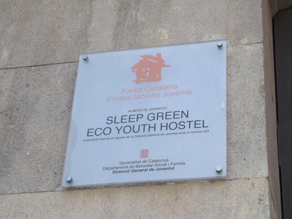 Sleep - Certified Eco Youth Hostel *