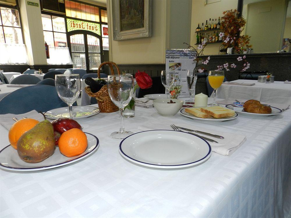 Appartement Apartaments Travessera-Parc Gueell