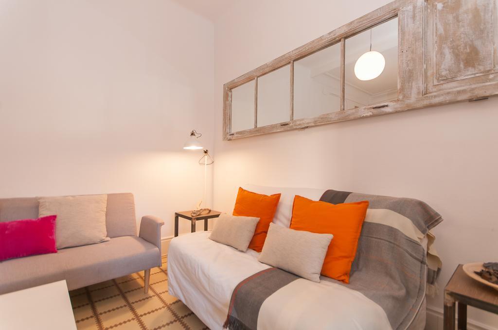 Weflating Sant Antoni Market Apartment Barcelona