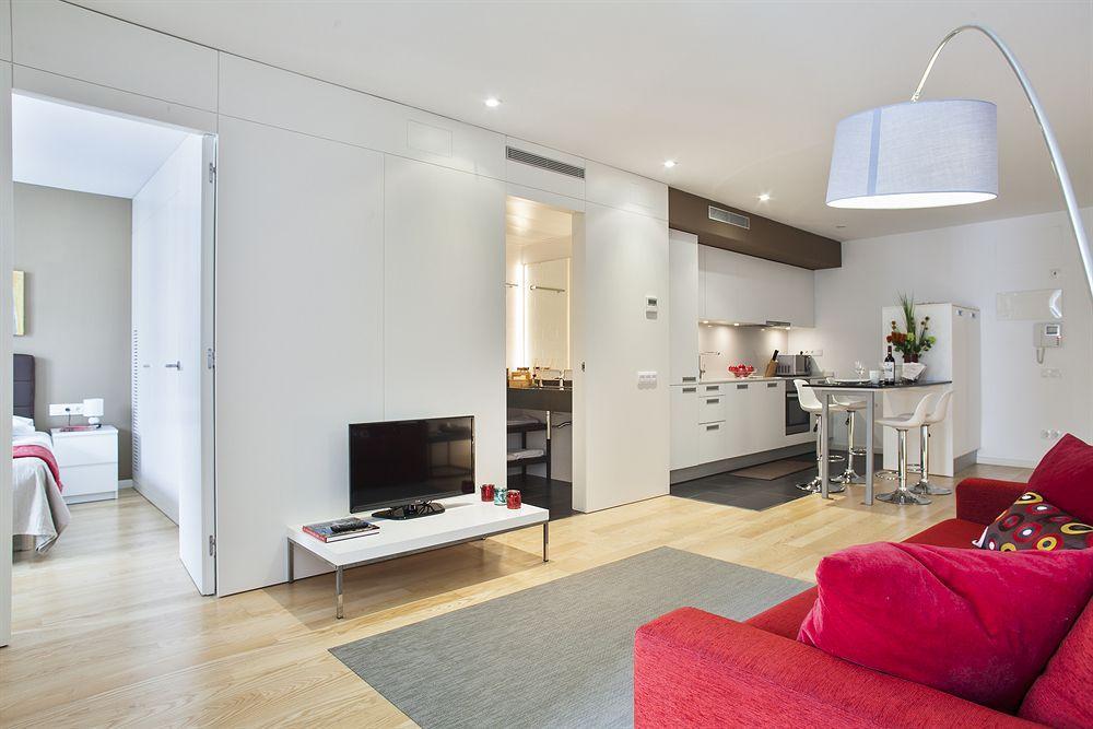 Apartment Mistral Pool