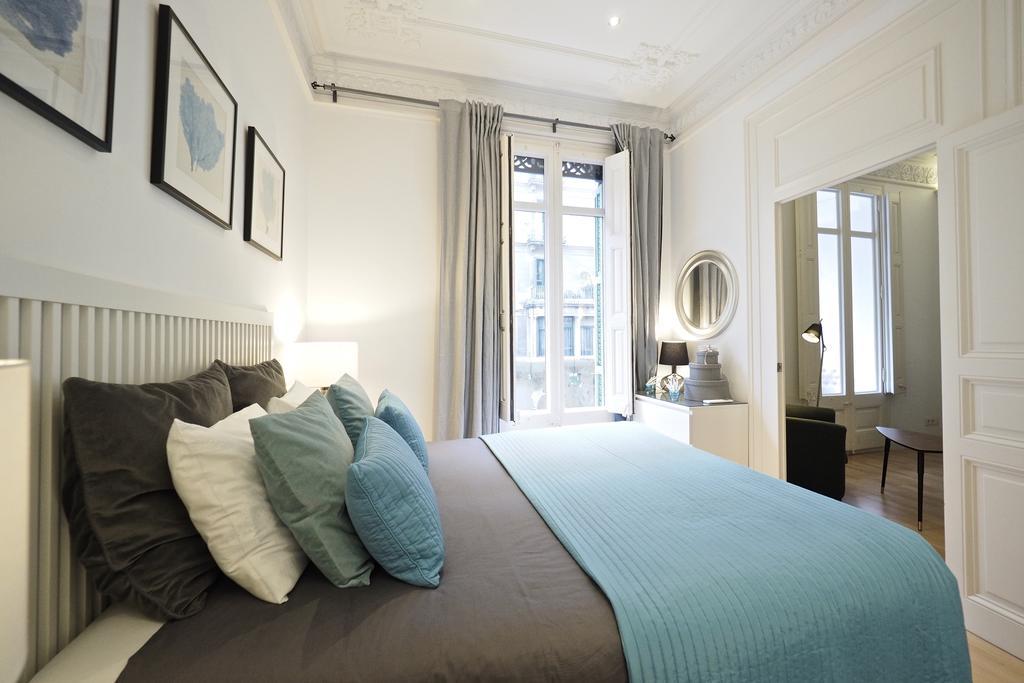 Apartment Way To Bcn Casa Rovira