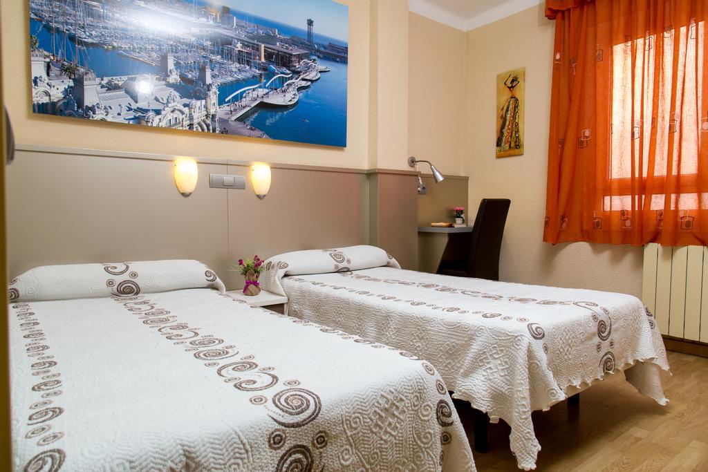 Guest house Hostal Barcelona Barcelona