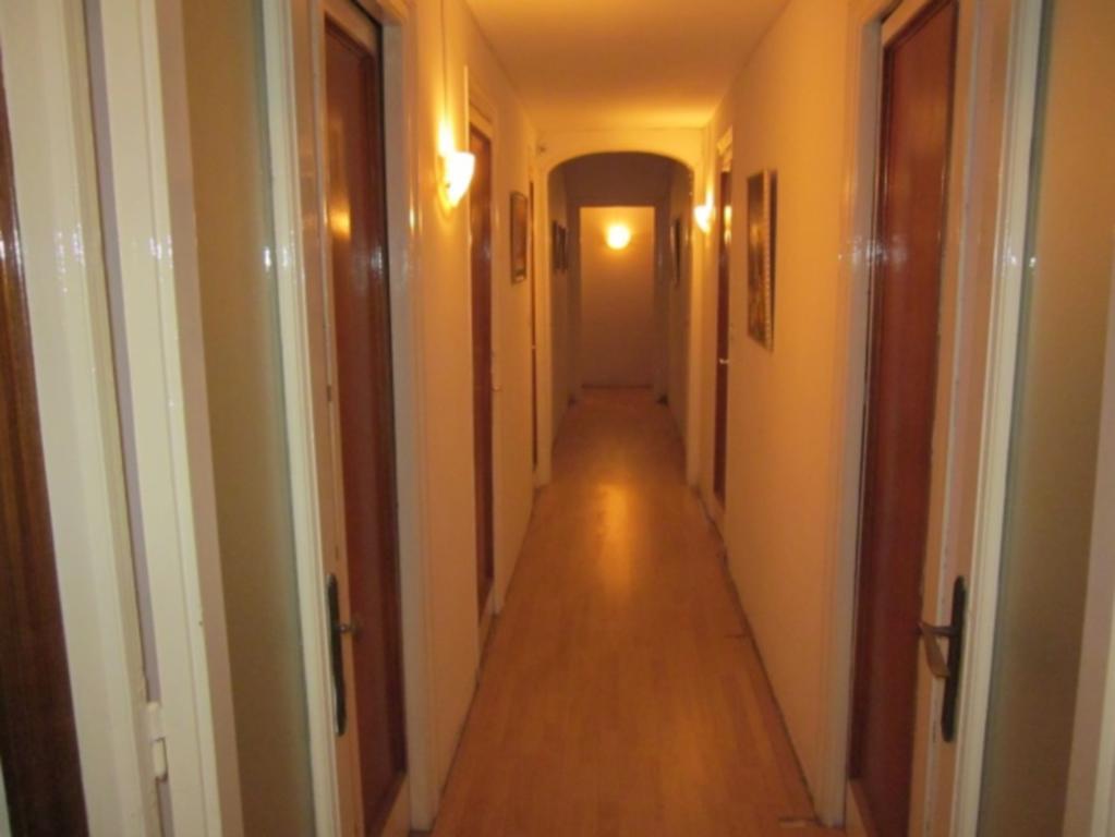Guest house Rent *