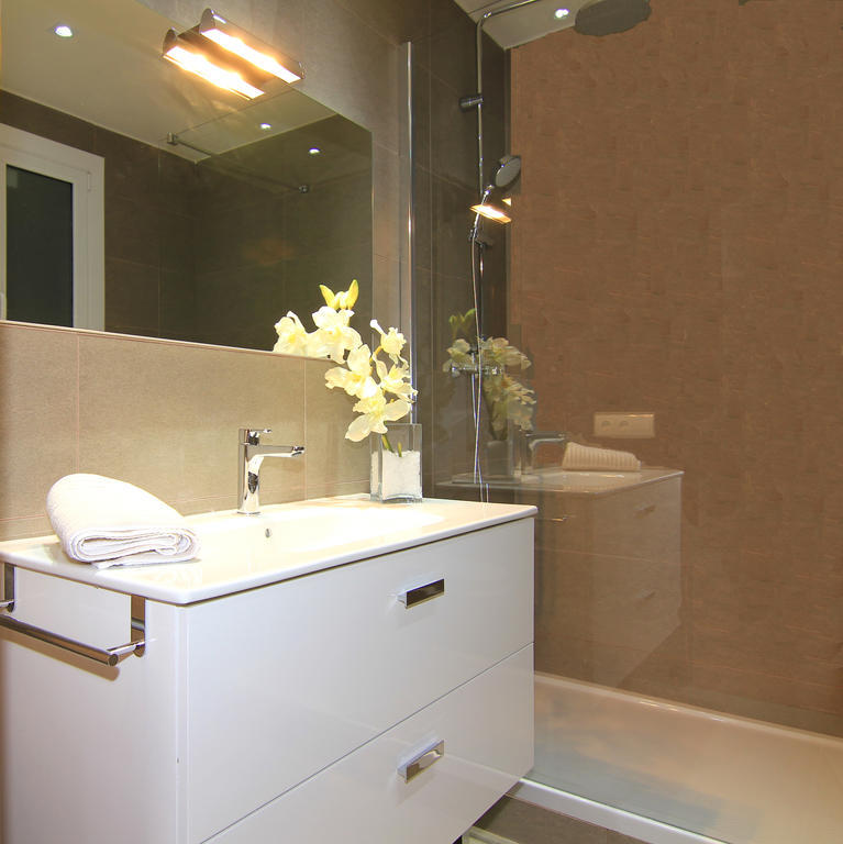 Apartment Classbedroom Fira Business