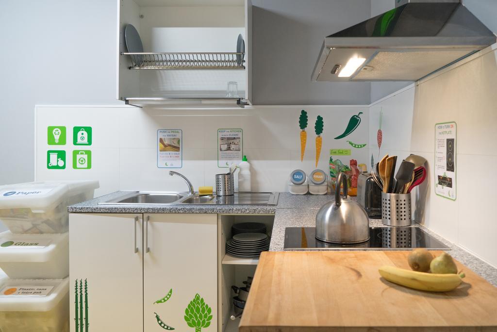 Sleep - Certified Eco Youth Barcelona