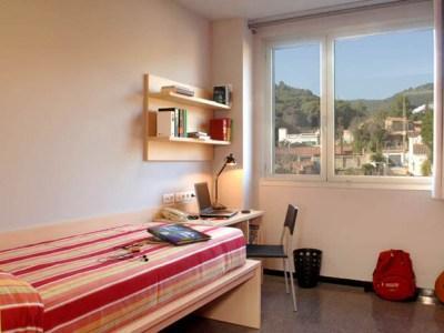 Agora Bcn. Residencia Universitaria Internacional *