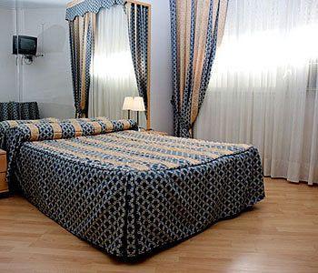 Europa 2* Barcelone