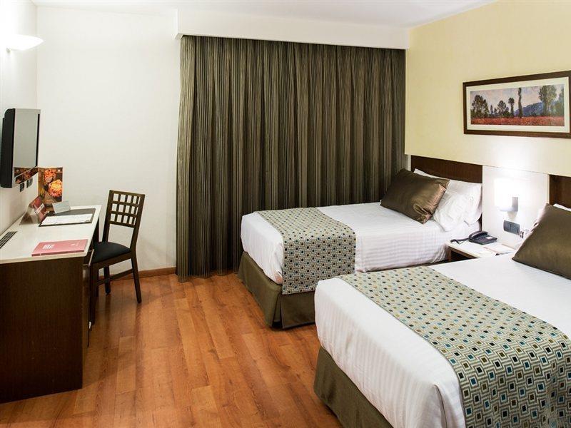 Catalonia Born Hotel