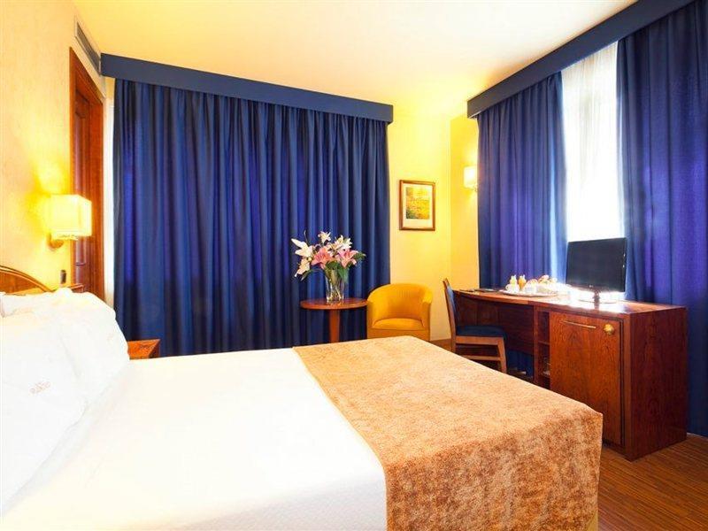 Acta Splendid Hotel